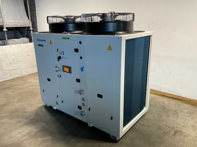 Panasonic - ecoi-w aqua-g blue h p-aqag0080h - chiller r290 83,6 kw - afbeelding 2 van  6