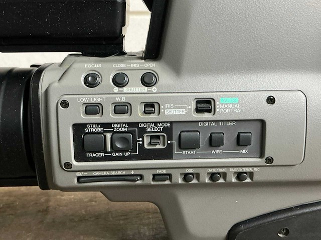 Panasonic ag-455me vhs videocamera - afbeelding 7 van  13