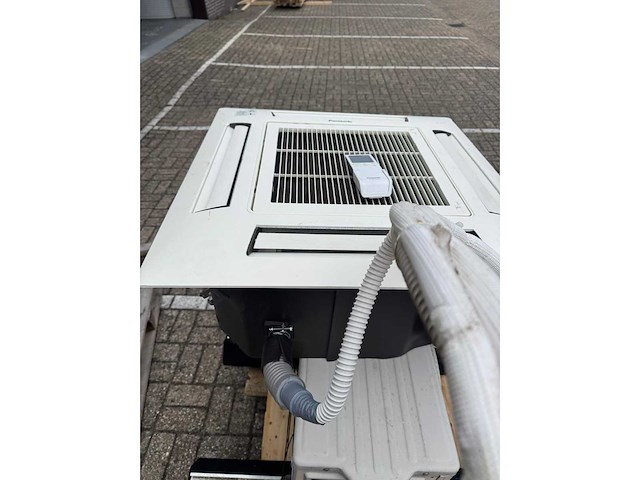 Panasonic airco binnen+ buiten unit - afbeelding 2 van  6