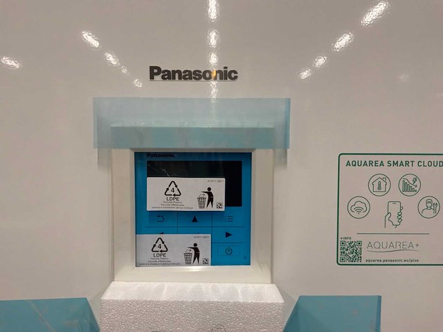 Panasonic aquarea warmtepomp binnendeel - afbeelding 14 van  15