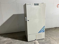 Panasonic mdf-u76v-pe laboratoriumvriezer - afbeelding 1 van  5