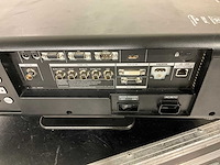 Panasonic pro pt-dz780bej 7000 ansi lumen projector - afbeelding 10 van  14