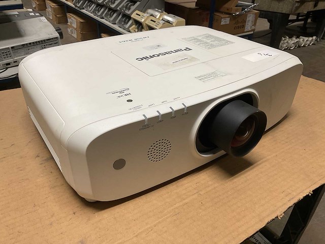 Panasonic pt-ew550 projector - afbeelding 1 van  6