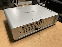 Panasonic pt-f300ntu lcd projector - afbeelding 3 van  5