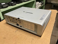 Panasonic pt-f300ntu lcd projector - afbeelding 4 van  5