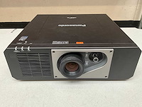 Panasonic pt-frq50b 4k ultra hd laser beamer - afbeelding 2 van  6