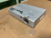 Panasonic pt-lb20vu lcd projector - afbeelding 1 van  5