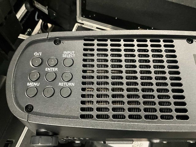 Panasonic pt-rz470ek full hd dlp projector - afbeelding 7 van  10