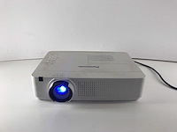 Panasonic (pt-vx400) 4000 lumens lcd projector (1409 hrs - lamp hours) - afbeelding 1 van  6