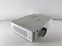 Panasonic (pt-vx400) 4000 lumens lcd projector (1409 hrs - lamp hours) - afbeelding 3 van  6