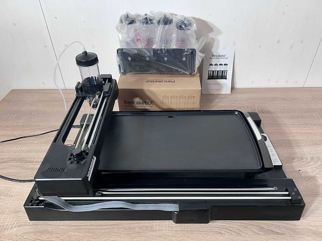 Pancakebot - pnkbpo1bk - pannenkoekenprinter / pancake printer - afbeelding 1 van  6