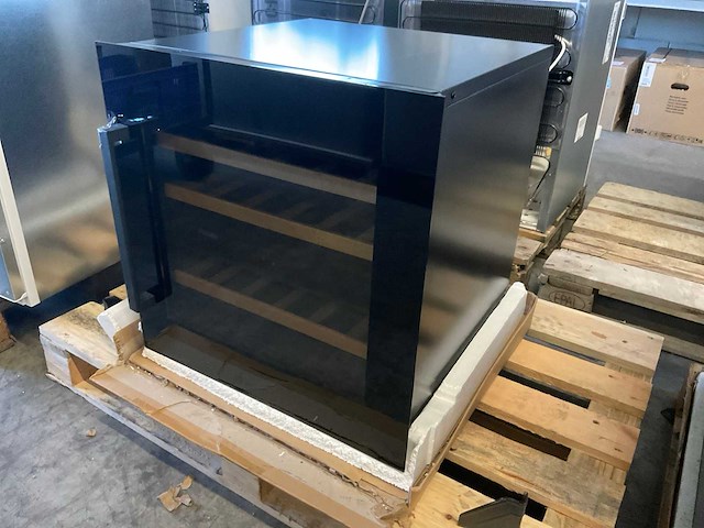 Pando pvmav60-25 crl inbouw wijnklimaatkast - afbeelding 2 van  5