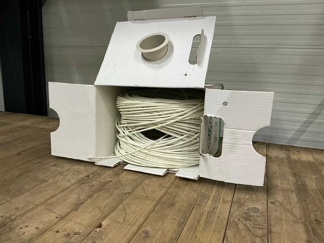 Panduit - utp kabel tx6000 (4x) - afbeelding 1 van  8