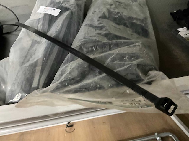Panduit 510 mm tie-wraps (200x) - afbeelding 1 van  4