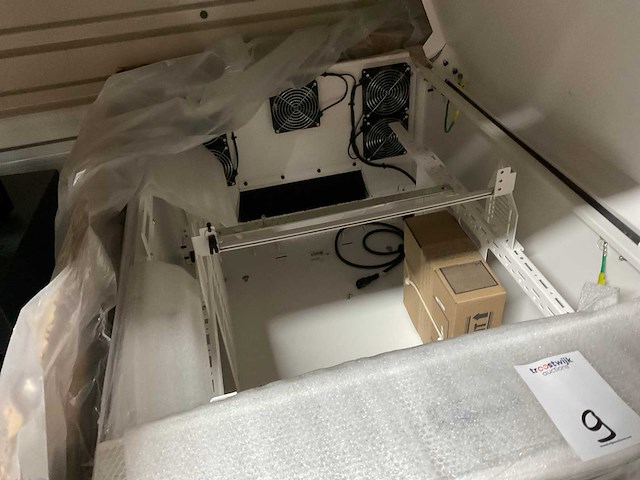 Panduit idf0.13 serverkast - afbeelding 2 van  2