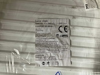 Paneel radiator (4x) - afbeelding 2 van  4