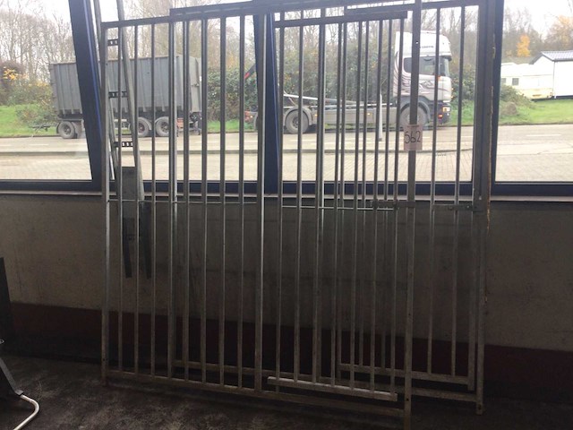 Paneel voor hondenkennel (2x) - afbeelding 1 van  2