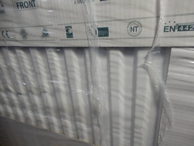Paneelradiator, brugman, compact, wit, t21 400x2720 - afbeelding 2 van  3