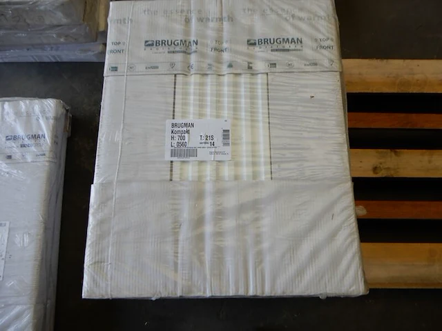 Paneelradiator, brugman, compact, wit, t21 700x560 - afbeelding 1 van  5