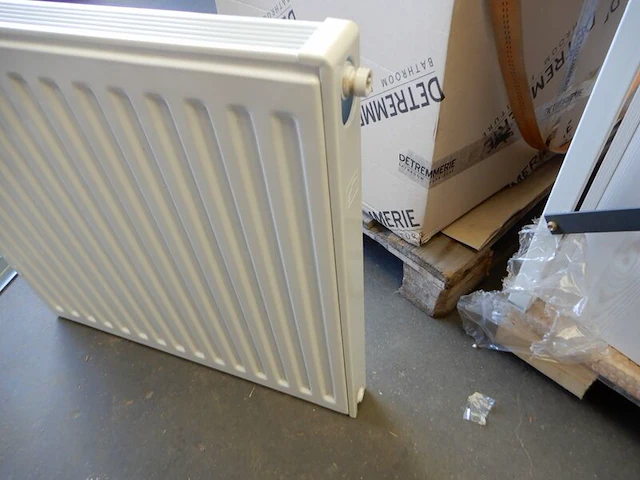 Paneelradiator, brugman, compact, wit, t21 900x960 - afbeelding 4 van  5