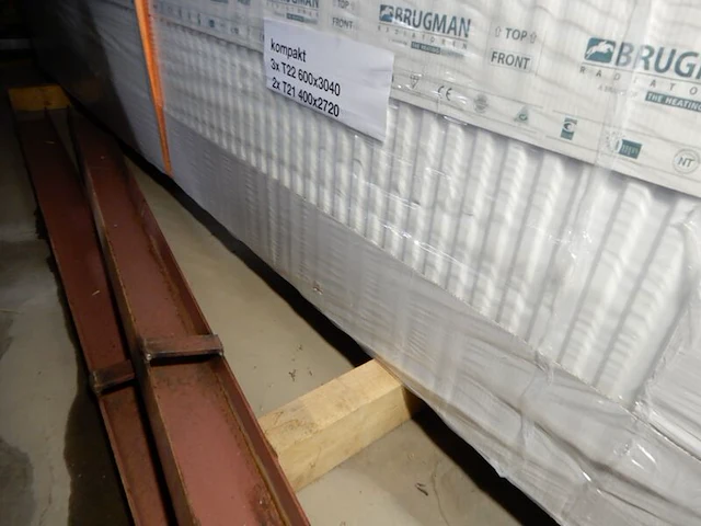 Paneelradiator, brugman, compact, wit, t22 600x3040 - afbeelding 1 van  3