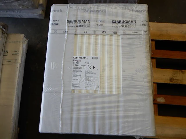 Paneelradiator, brugman, compact, wit, t22 700x560 - afbeelding 1 van  5
