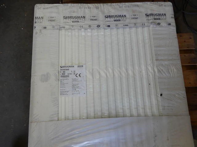 Paneelradiator, brugman, compact, wit, t22 900x880 - afbeelding 1 van  5
