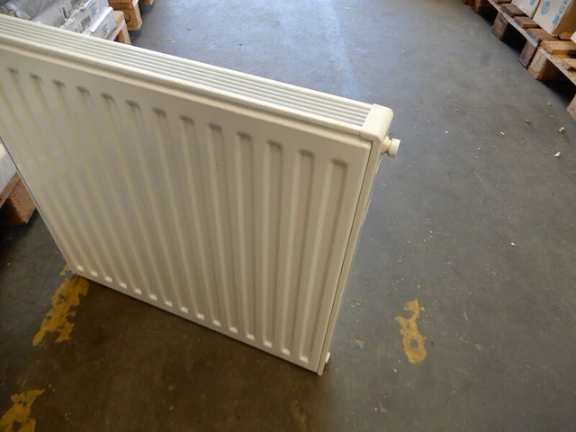 Paneelradiator, brugman, universeel compact, wit, t20 600x720 - afbeelding 3 van  3