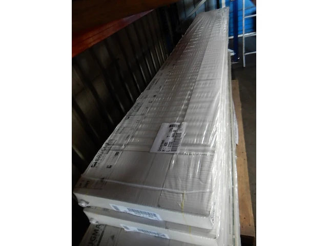 Paneelradiator, brugman, universeel compact, wit, t21 400x2720 - afbeelding 1 van  3