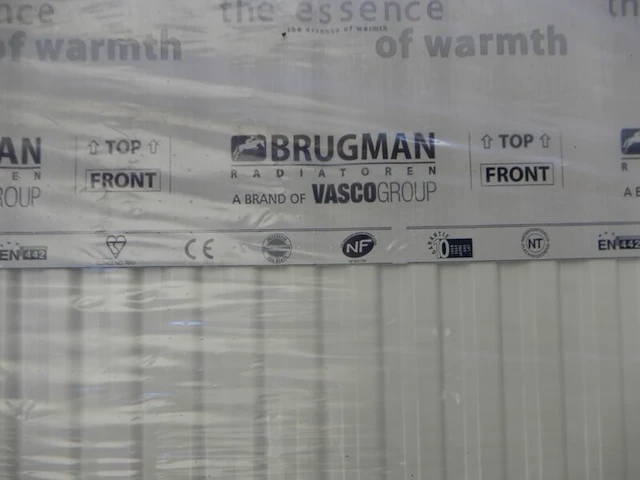 Paneelradiator, brugman, universeel compact, wit, t21 900x880 - afbeelding 2 van  4