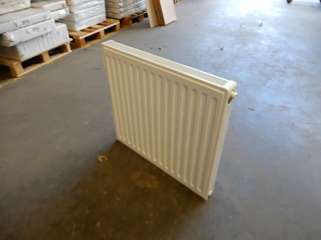 Paneelradiator, brugman, universeel compact, wit, t21 900x880 - afbeelding 1 van  4