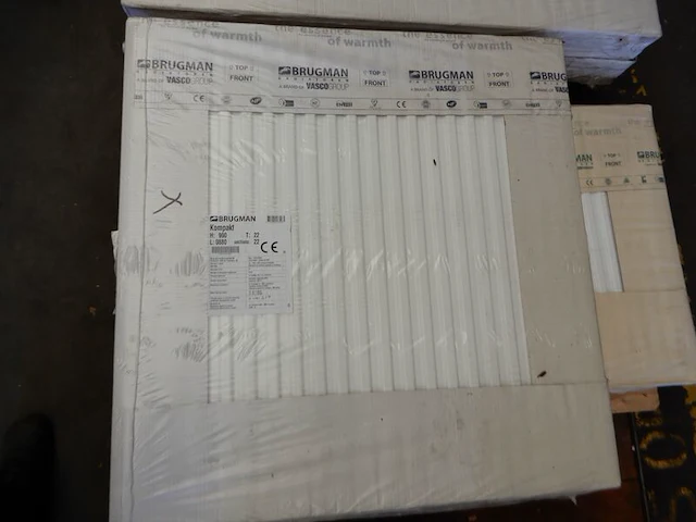 Paneelradiator, brugman, universeel compact, wit, t22 900x880 - afbeelding 1 van  4