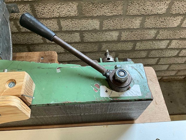 Panhans verticale vlakbank machine - afbeelding 5 van  8