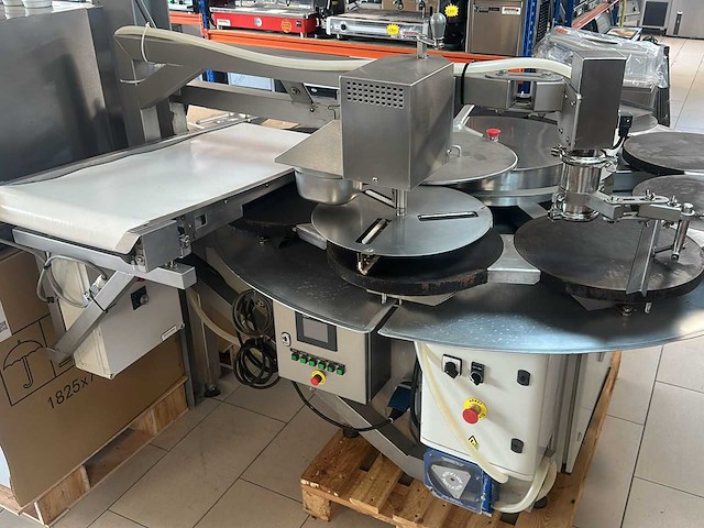 Pannenkoekencarrousel - afbeelding 4 van  5