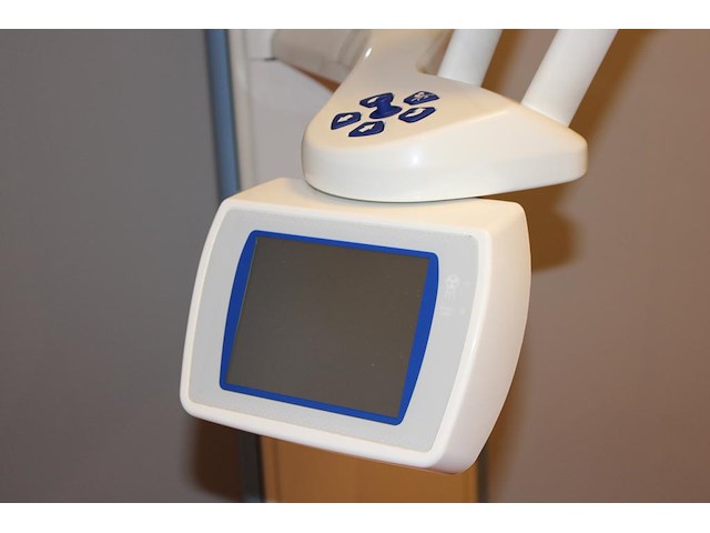 Panoramische röntgenunit planmeca promax voorzien van dimax 3 digitale sensor, incl. afstandbediening. bouw... - afbeelding 3 van  9