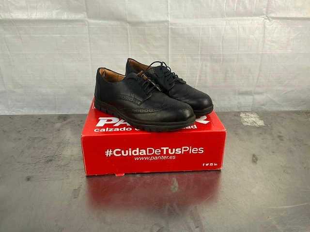 Panter - maat 40 - schoenen - afbeelding 1 van  3