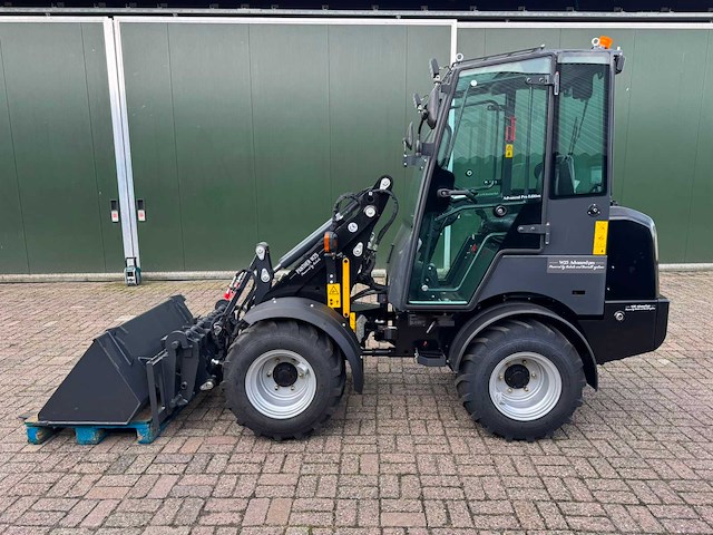 Panther - 2026 - w25 - minishovel met kubota motor - afbeelding 16 van  21