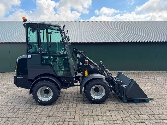 Panther - 2026 - w25 - minishovel met kubota motor - afbeelding 20 van  21