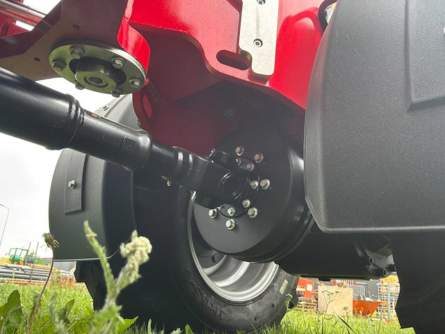 Panther - w25 advanced red - 2026 w25 kubota 4 cil en rexroth hydrauliek - afbeelding 29 van  41