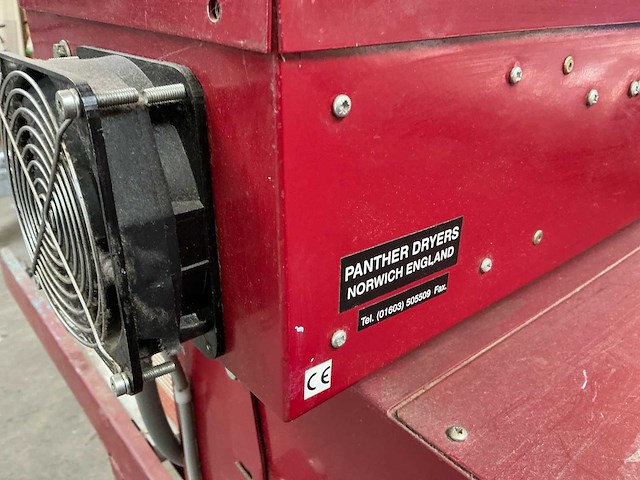 Panther dryers - industriële doorloopdroger / tunneloven met transportband - afbeelding 14 van  21