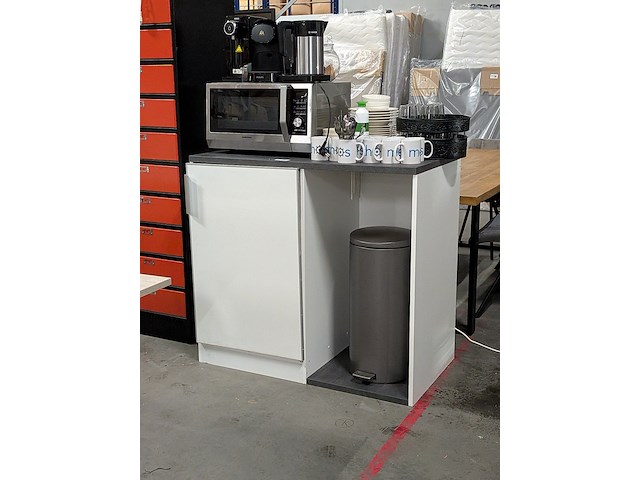 Pantrymeubel met koelkast en toebehoren, wit/grijs - afbeelding 1 van  12