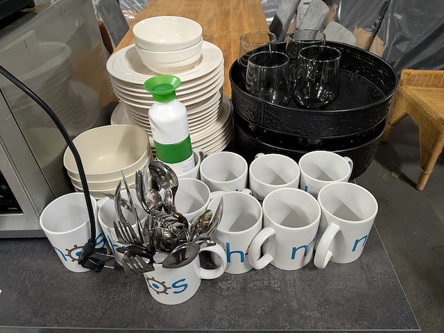 Pantrymeubel met koelkast en toebehoren, wit/grijs - afbeelding 8 van  12