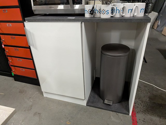 Pantrymeubel met koelkast en toebehoren, wit/grijs - afbeelding 12 van  12