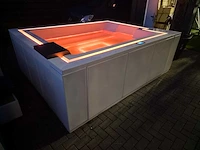 Paolo ferralli maximus jacuzzi en buitenspa