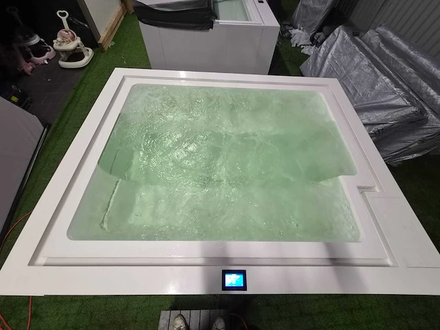 Paolo ferralli maximus jacuzzi en buitenspa - afbeelding 8 van  21