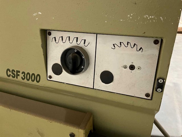 Paoloni csf3000 formaatcirkelzaagmachine - afbeelding 6 van  7