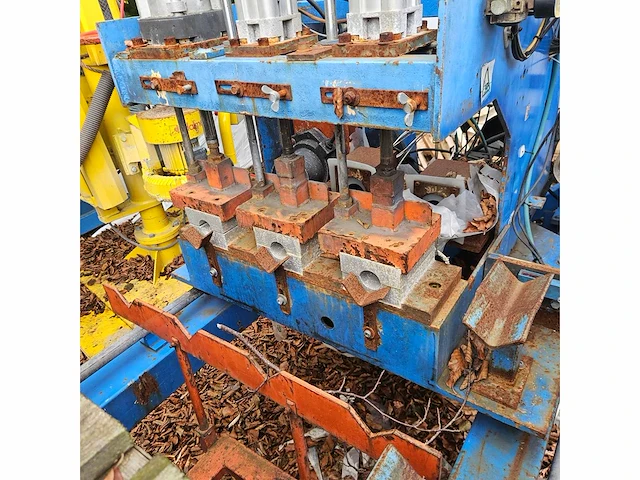 Papenmeier - incomplete (needs revision) - belling machine - afbeelding 1 van  6
