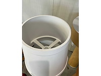 Paper floorlamp lamp - afbeelding 2 van  3