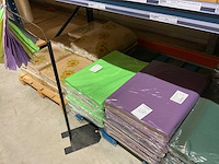 Papier op rol en vellen - afbeelding 20 van  29