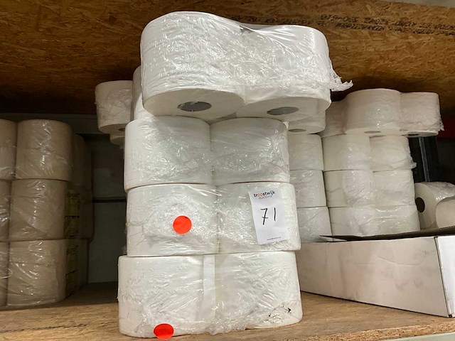 Papier poetsrollen (126x) - afbeelding 2 van  2